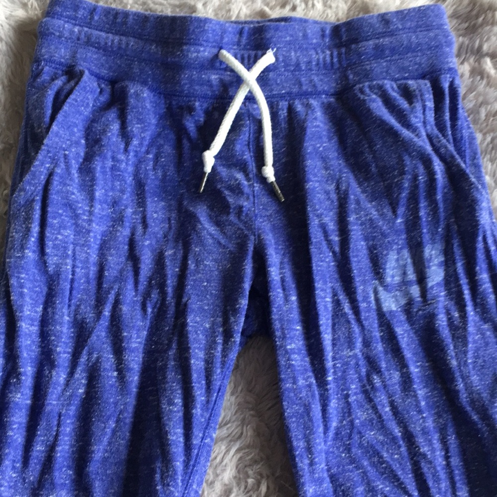 Adorable purple Nike lounge pants.